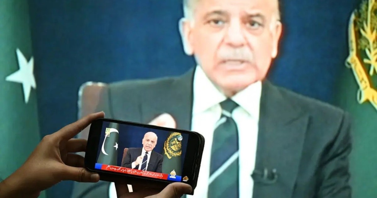 ¿Hola? Pakistán está llamando