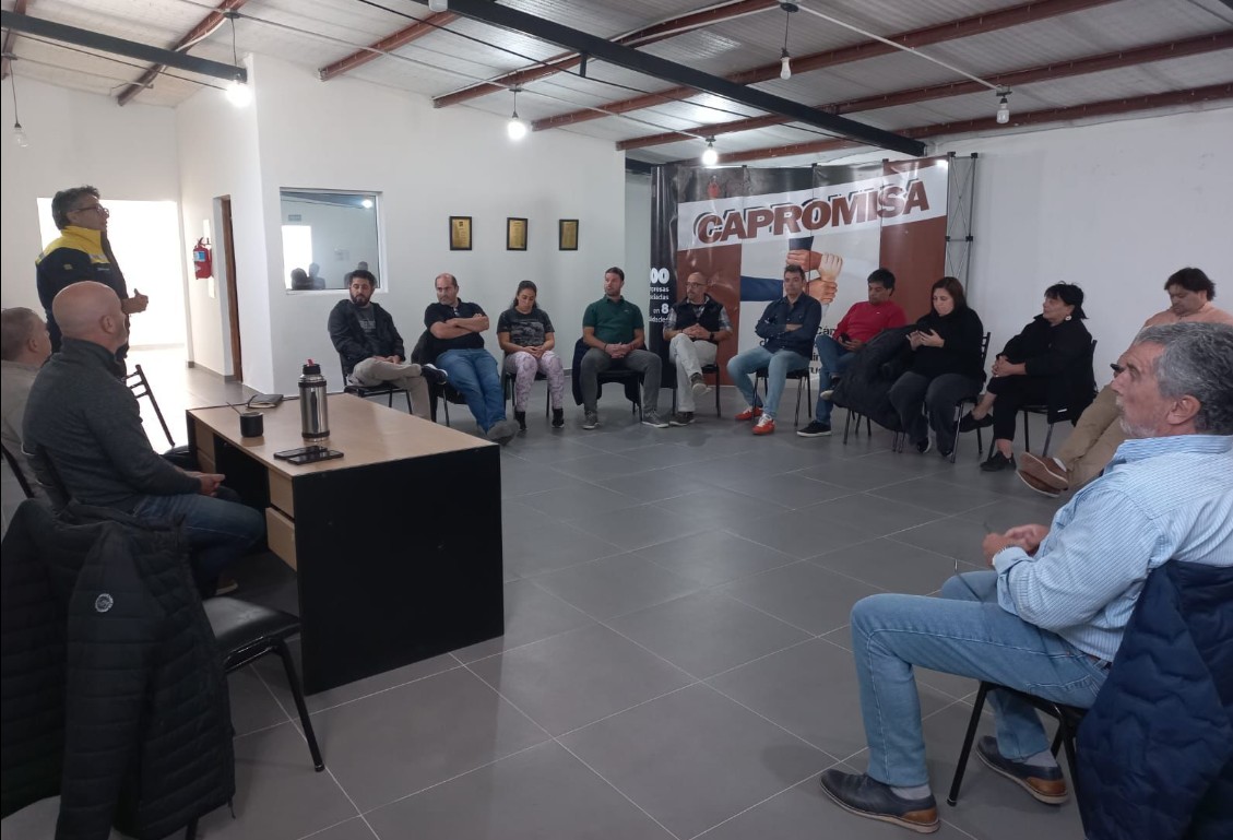 Impacto Real y Medible: CAPROMISA Mejora su Comunicación y Pone el Foco en Proveedores Locales en Cerro Negro