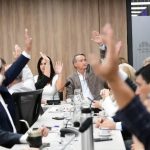 El oficialismo busca tratar el miércoles la reforma de la Ley de Glaciares en Diputados