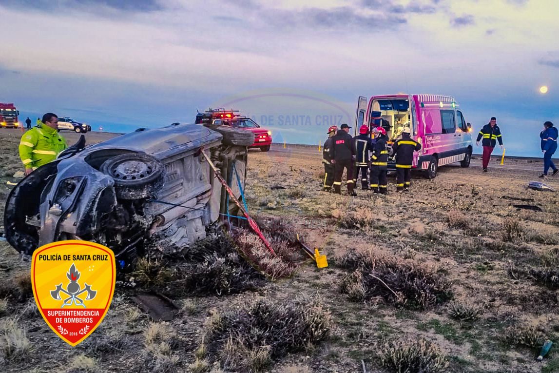 Grave accidente en Ruta 3: intenso operativo de rescate con personas heridas