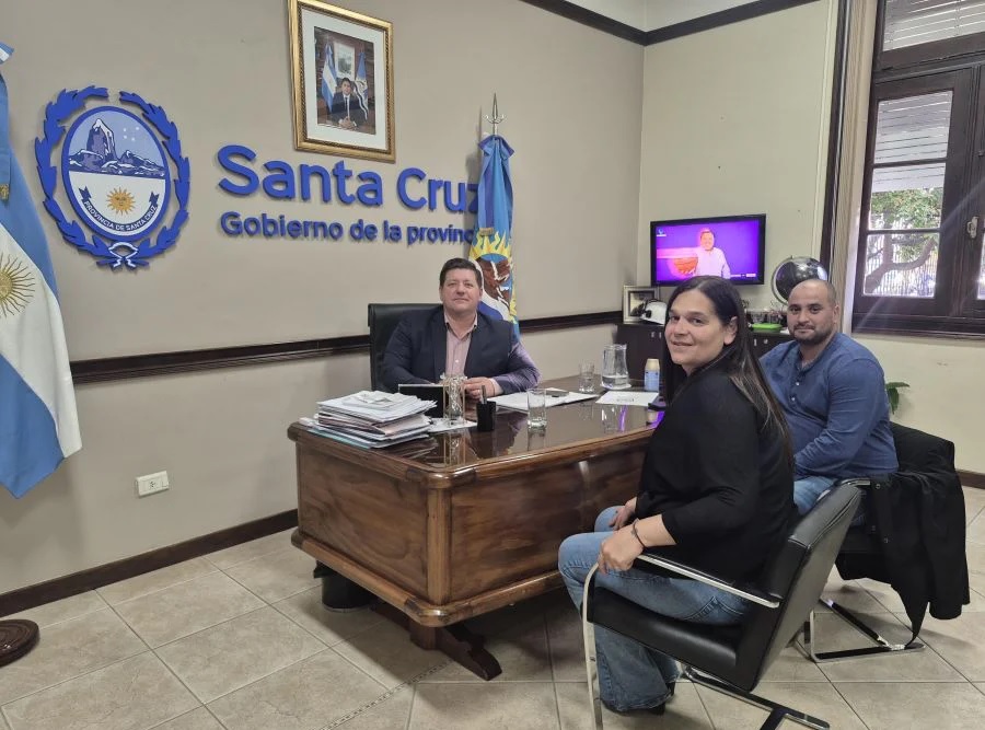 Tres Lagos suma obras y planificación: Provincia refuerza la agenda territorial con la Comisión de Fomento