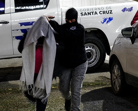 Allanamiento en Río Gallegos por estafas informáticas: identifican a la presunta responsable y secuestran pruebas clave
