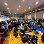 CALETA OLIVIA VIVIÓ UNA NUEVA FIESTA POPULAR CON “EL MUNDIAL EN TU BARRIO” EN EL GIMNASIO PANCHO CERDA