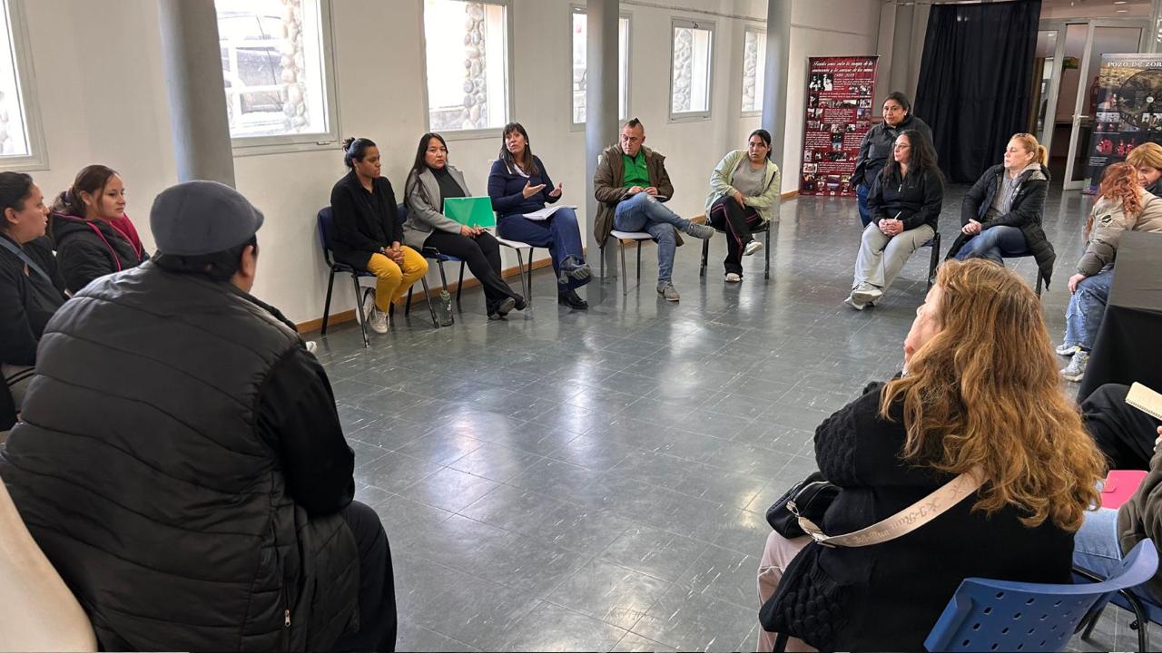 El Municipio fortalece el diálogo con feriantes para organizar próximas actividades