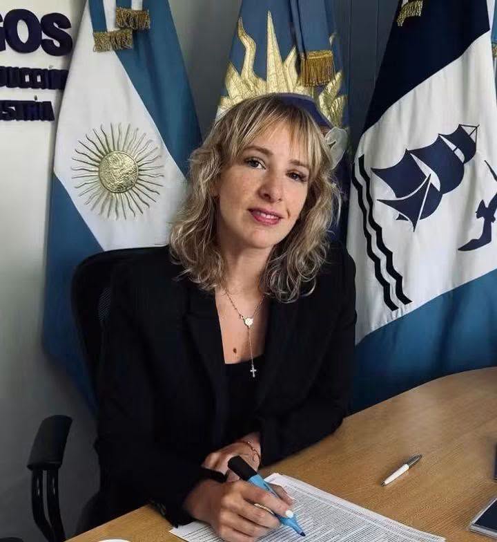 Lanesan advirtió por el endeudamiento de las familias en Santa Cruz